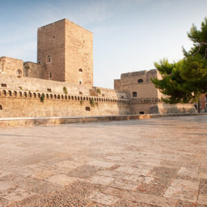 Vista del Castello Svevo di Bari