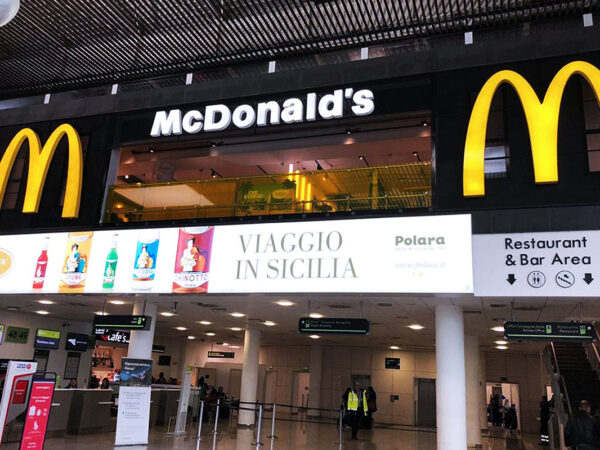 McDonald aeroporto di Catania